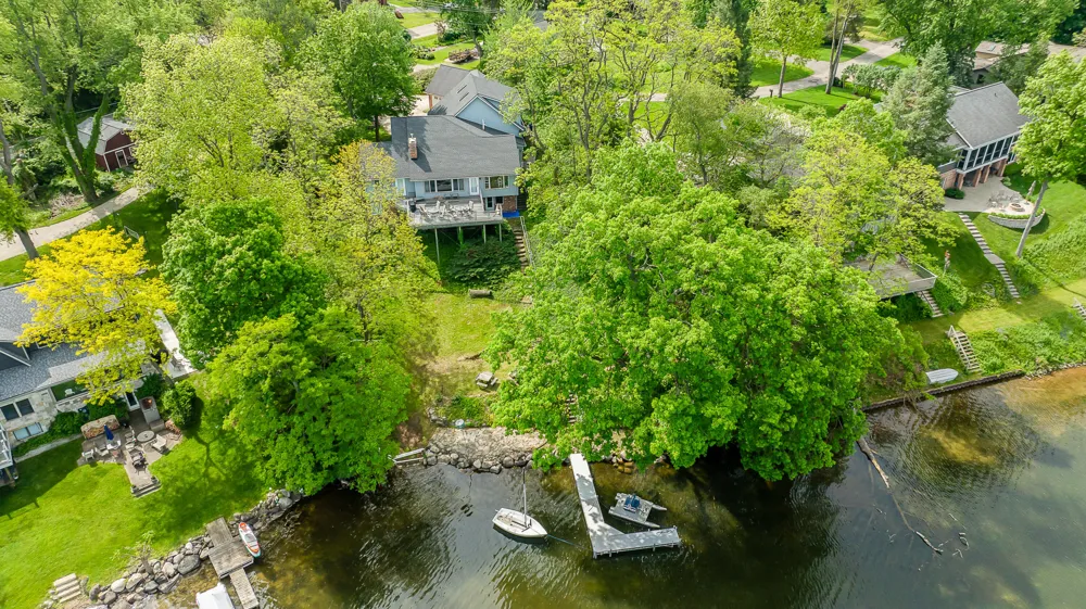 8790 Hendricks Drive Brighton, MI 48116