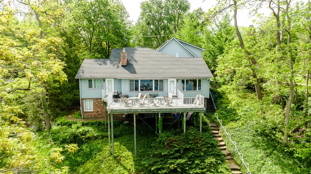 8790 Hendricks Drive Brighton, MI 48116