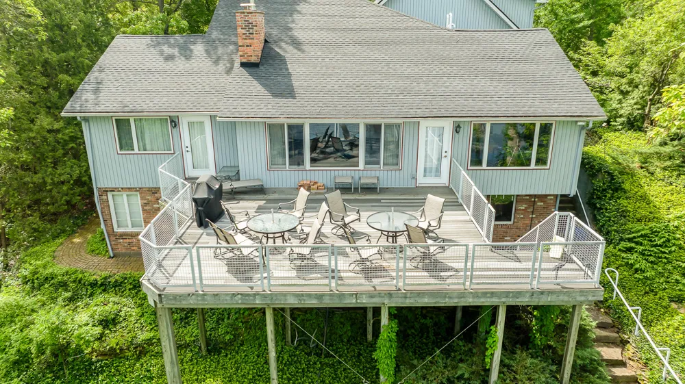 8790 Hendricks Drive Brighton, MI 48116