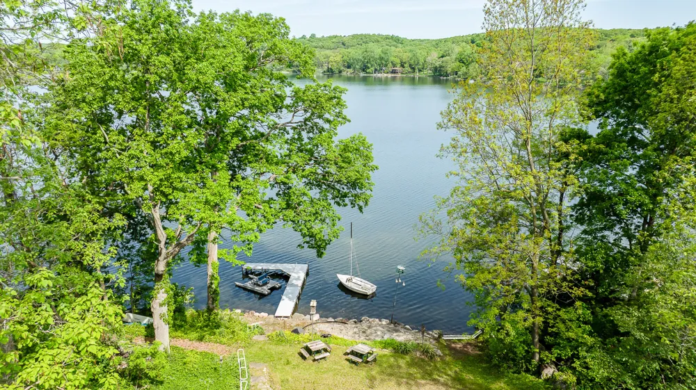 8790 Hendricks Drive Brighton, MI 48116