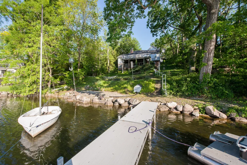 8790 Hendricks Drive Brighton, MI 48116