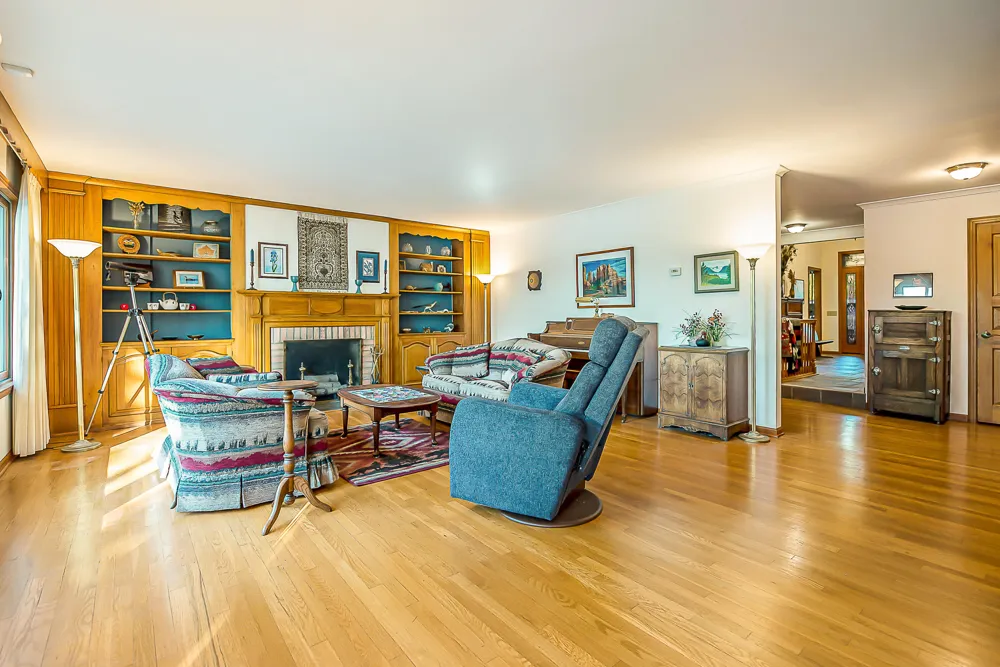 8790 Hendricks Drive Brighton, MI 48116