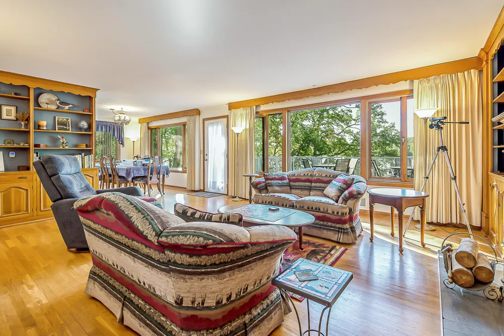 8790 Hendricks Drive Brighton, MI 48116