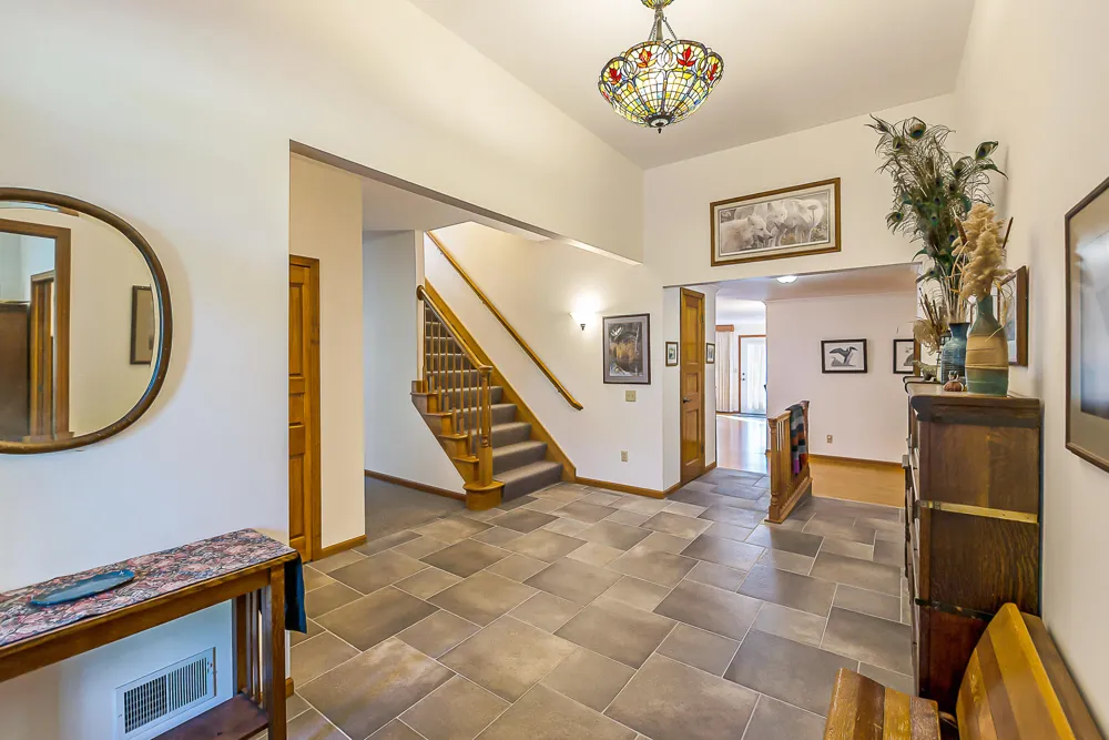 8790 Hendricks Drive Brighton, MI 48116