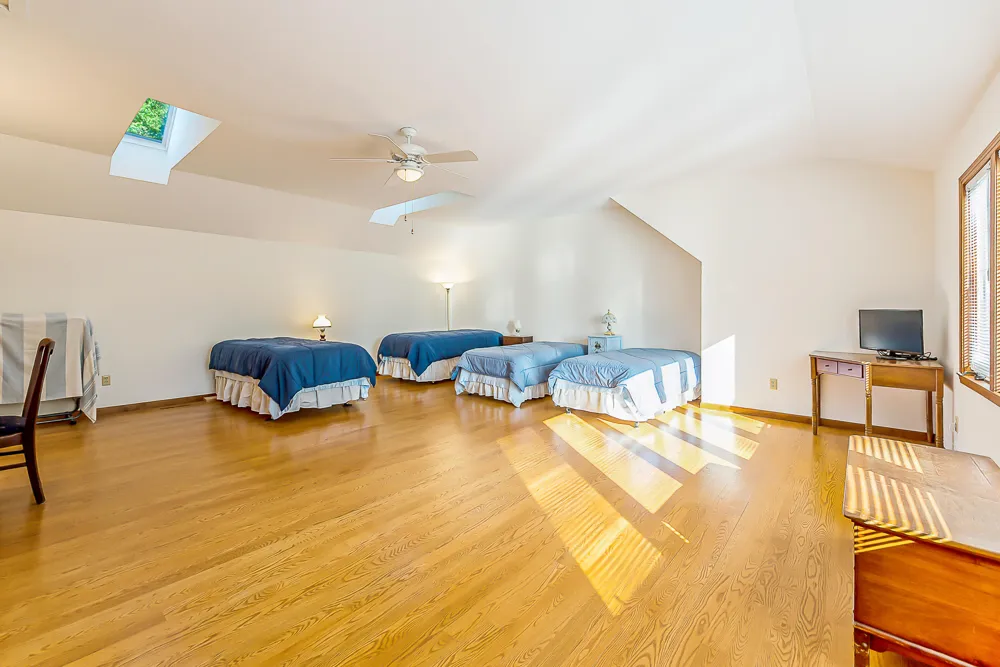 8790 Hendricks Drive Brighton, MI 48116