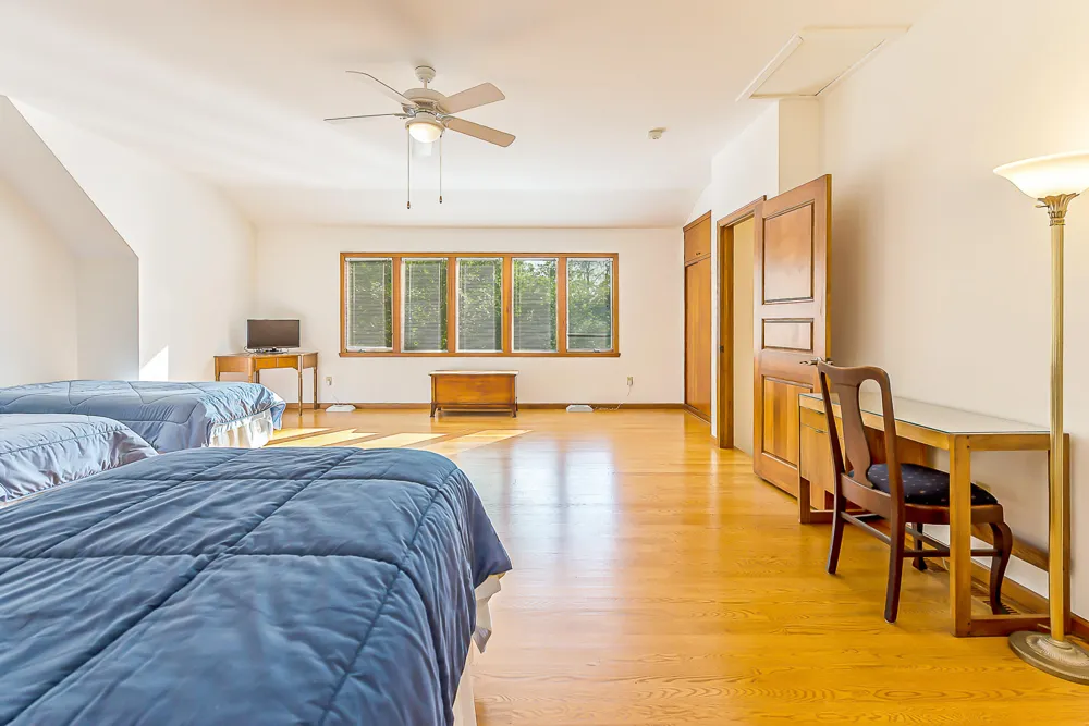 8790 Hendricks Drive Brighton, MI 48116
