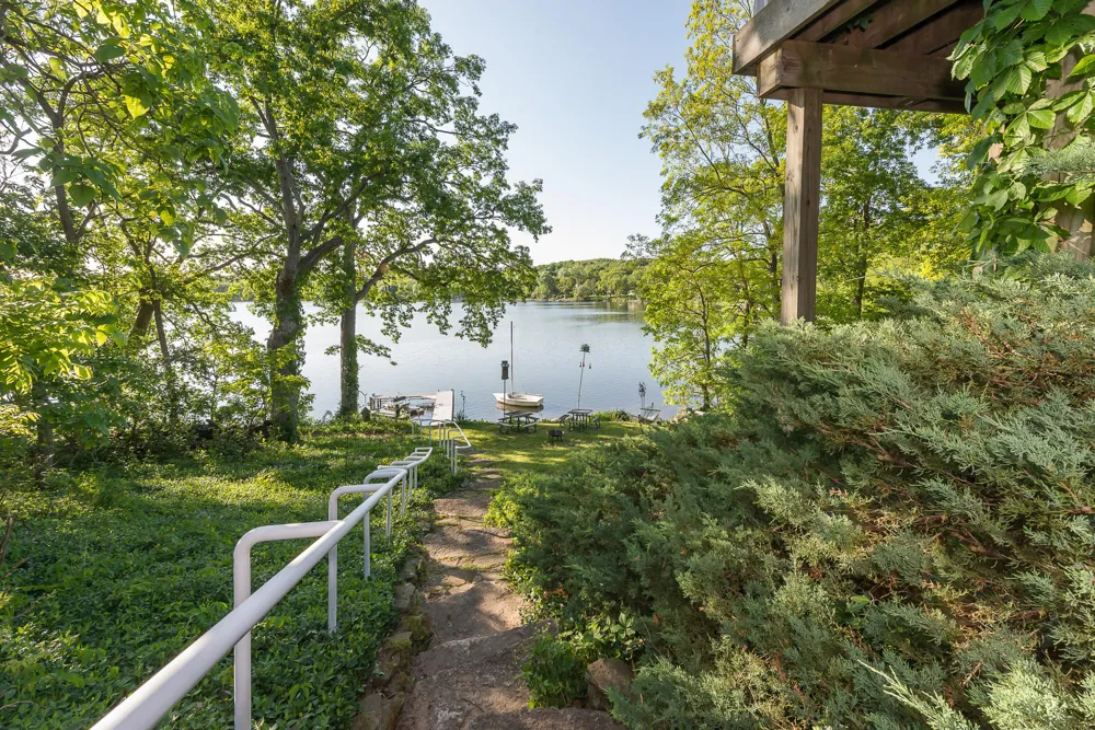 8790 Hendricks Drive Brighton, MI 48116