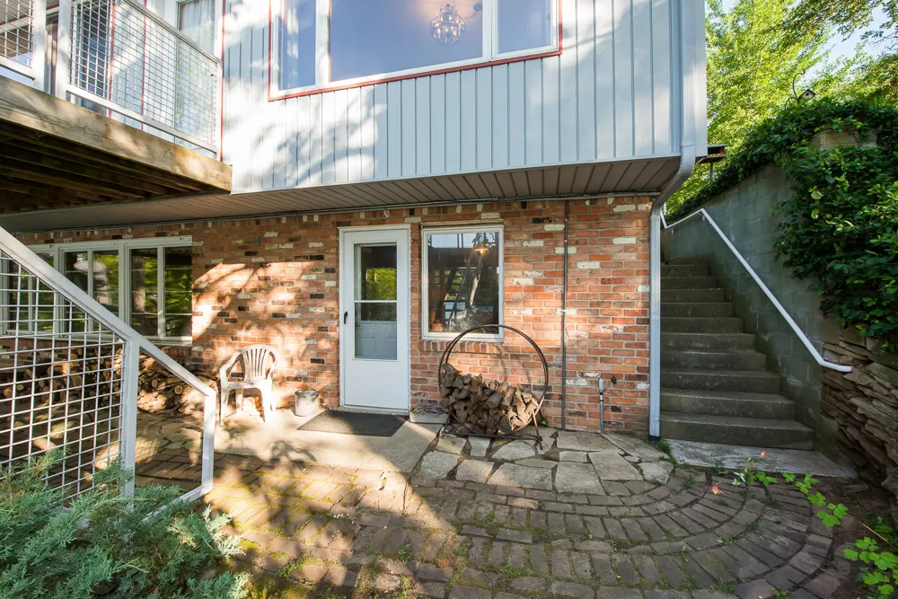 8790 Hendricks Drive Brighton, MI 48116