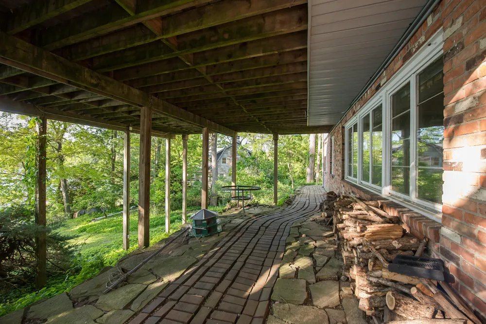 8790 Hendricks Drive Brighton, MI 48116