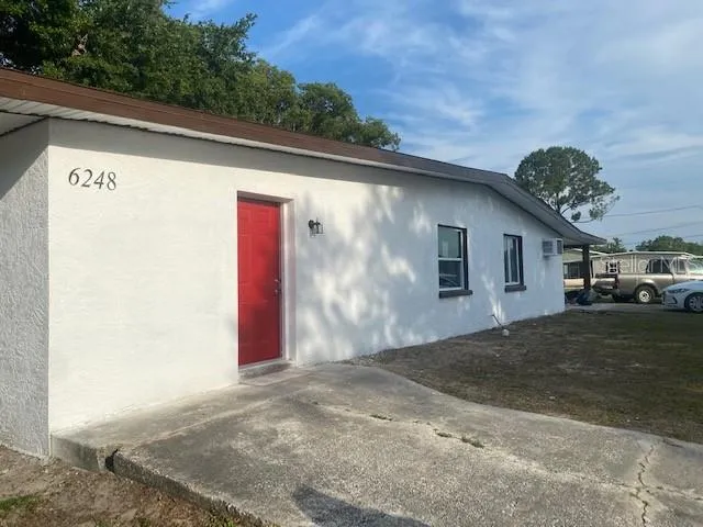 6246-6248 20TH STREET Zephyrhills, FL 33542