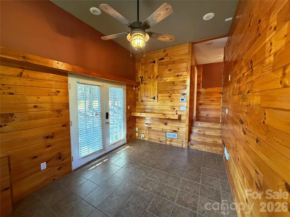 2076 S Fork Drive Morganton, NC 28655