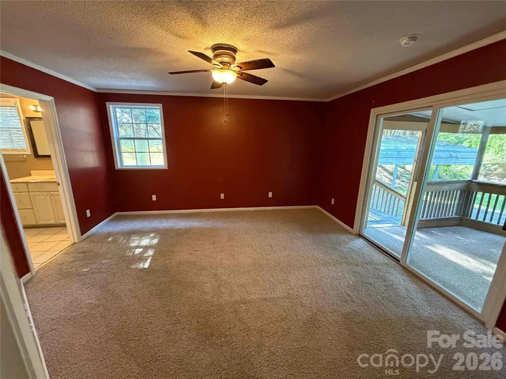 2076 S Fork Drive Morganton, NC 28655