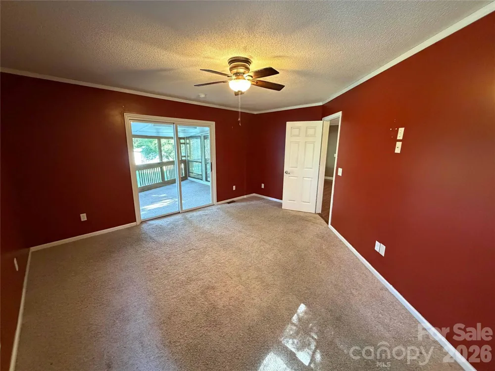 2076 S Fork Drive Morganton, NC 28655