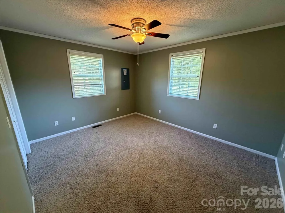 2076 S Fork Drive Morganton, NC 28655