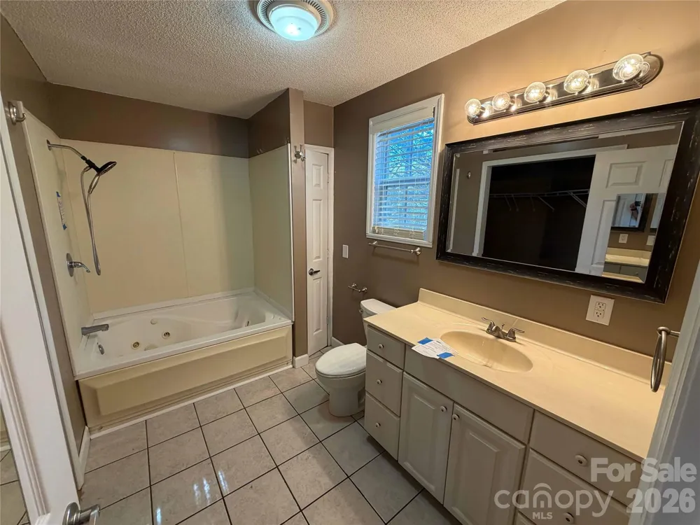 2076 S Fork Drive Morganton, NC 28655