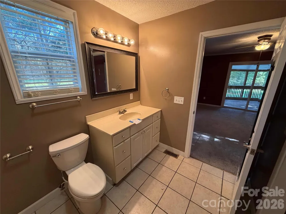 2076 S Fork Drive Morganton, NC 28655