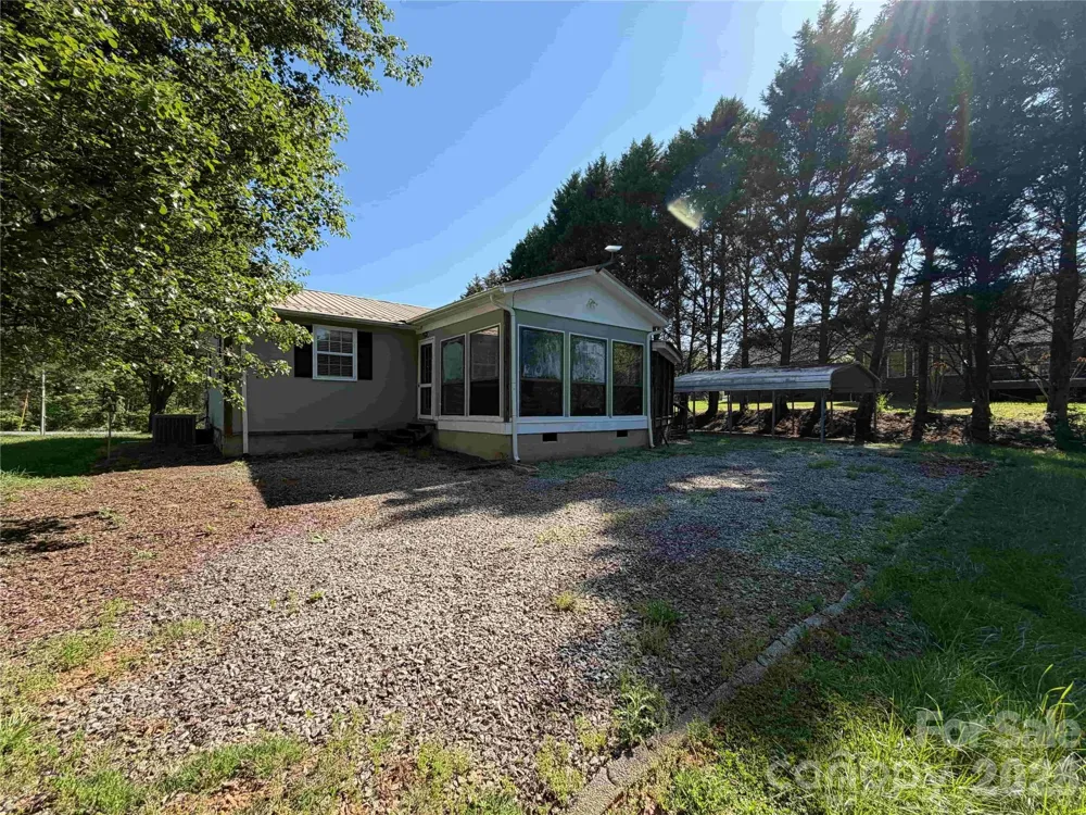 2076 S Fork Drive Morganton, NC 28655