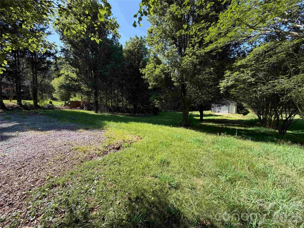 2076 S Fork Drive Morganton, NC 28655