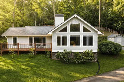 221 Reece Creek Road W