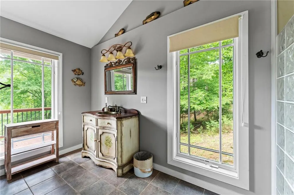 221 Reece Creek Road W Blairsville, GA 30512