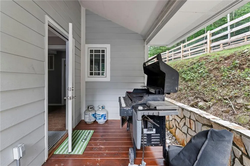 221 Reece Creek Road W Blairsville, GA 30512