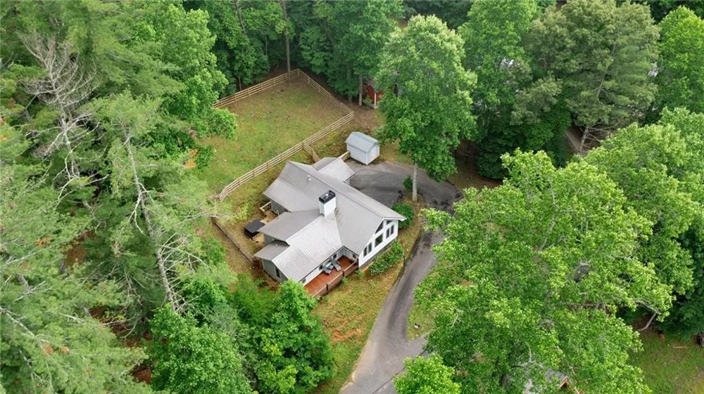 221 Reece Creek Road W Blairsville, GA 30512