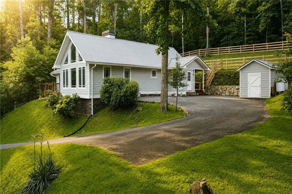 221 Reece Creek Road W Blairsville, GA 30512