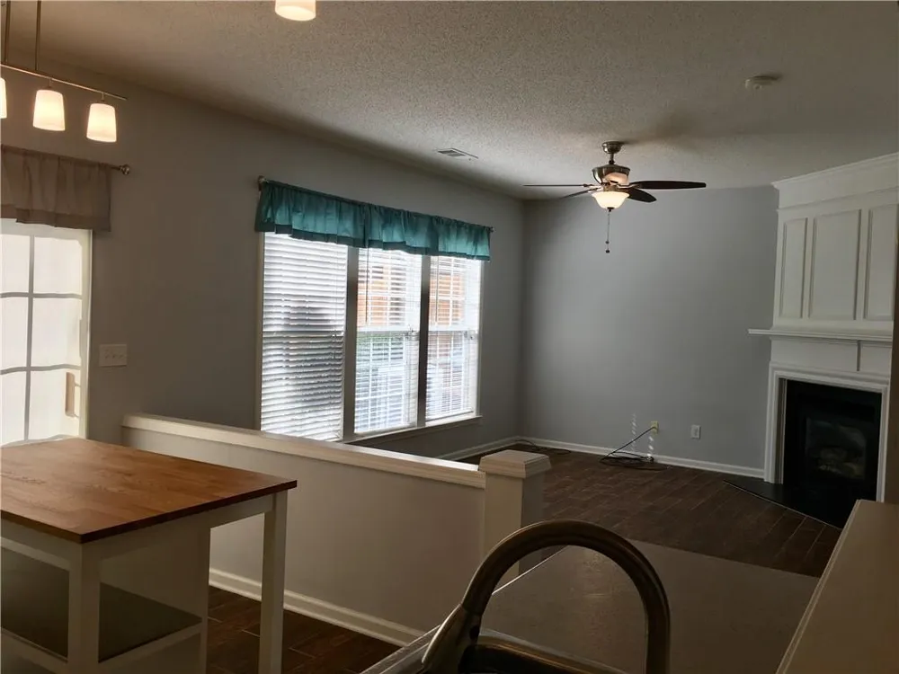 6004 Falling Water Court Roswell, GA 30076