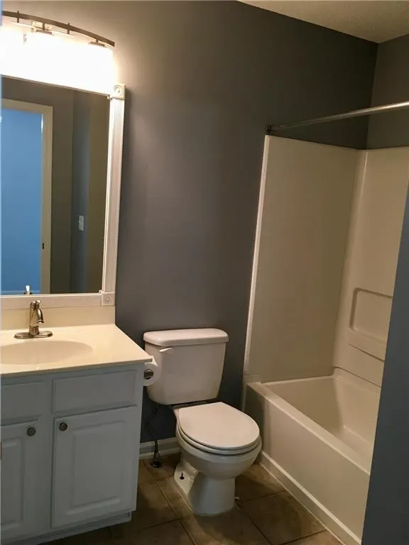 6004 Falling Water Court Roswell, GA 30076