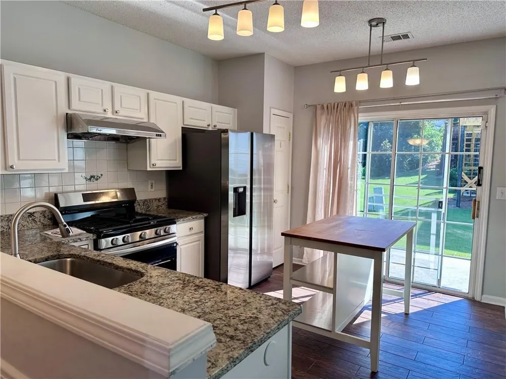 6004 Falling Water Court Roswell, GA 30076