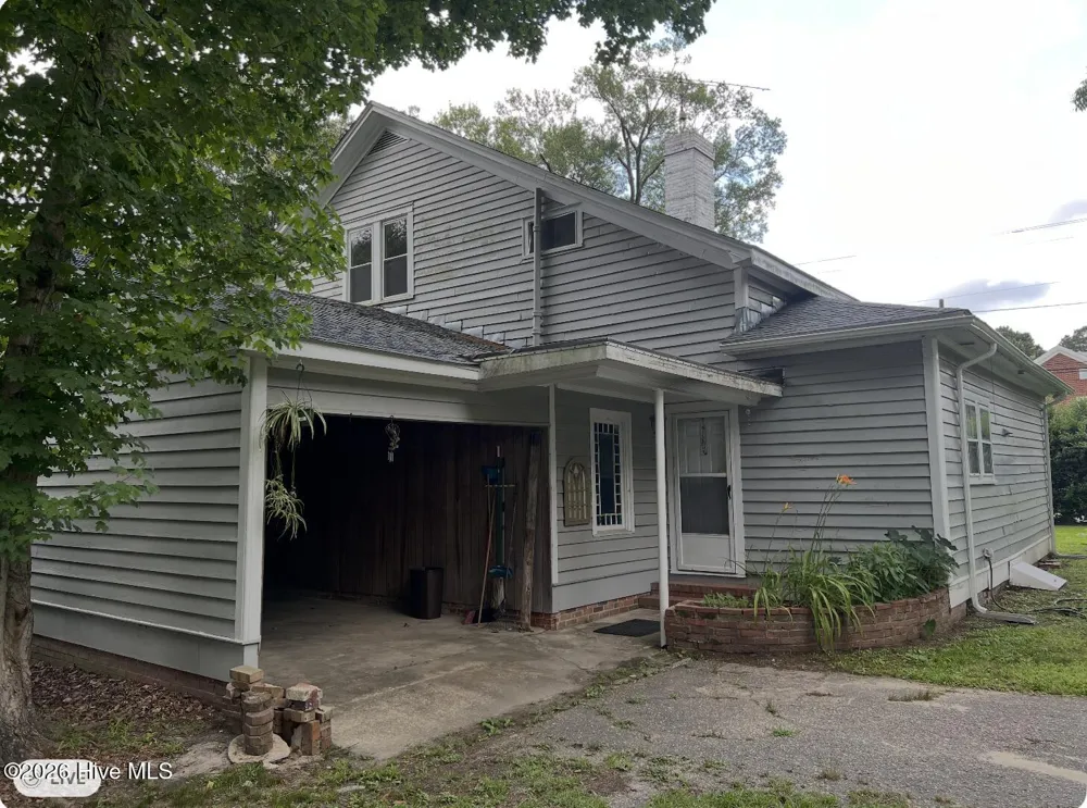 301 Broad Street Roseboro, NC 28382