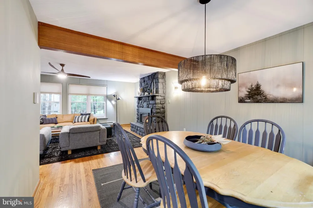 14 SASSAFRAS ROAD Lake Harmony, PA 18624