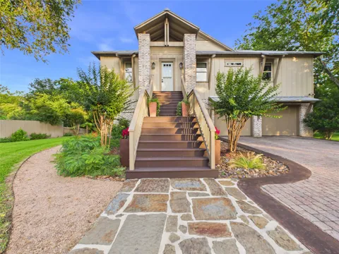 1238 Sleepy Hollow Lane