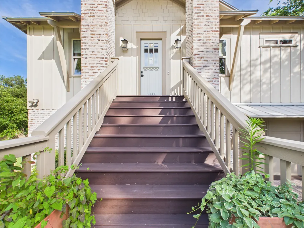 1238 Sleepy Hollow Lane New Braunfels, TX 78130