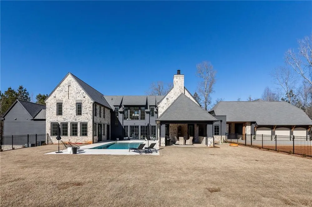 8445 Serenbe Road Chattahoochee Hills, GA 30268
