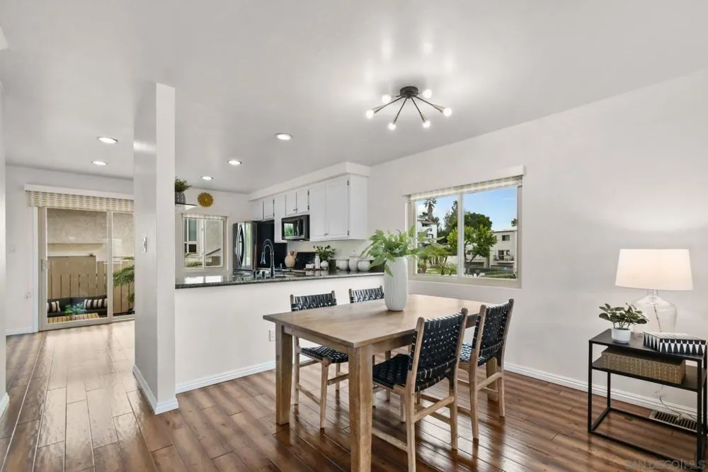 354 Travelodge Drive El Cajon, CA 92020