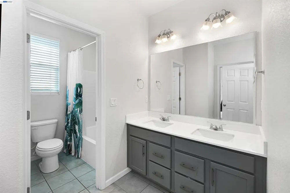2904 Inspiration Dr Fairfield, CA 94533