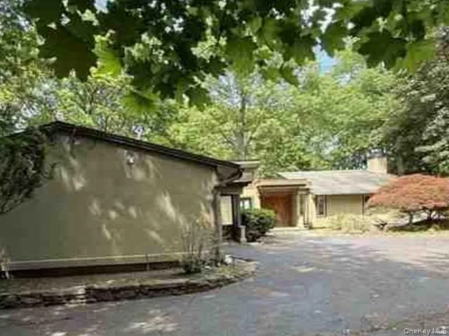 200 Judson Avenue Dobbs Ferry, NY 10522
