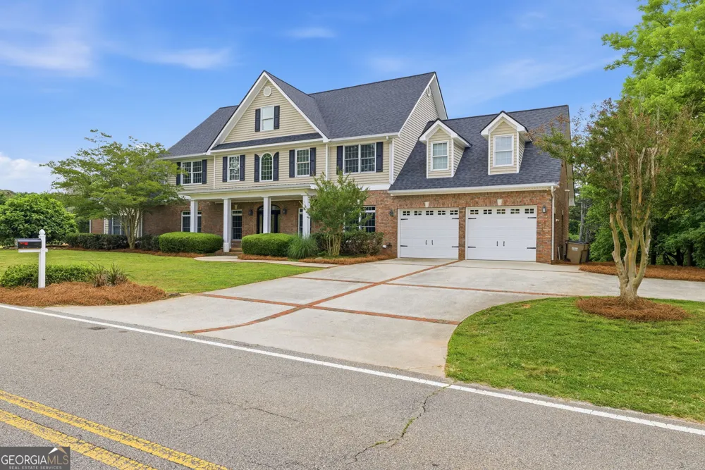 4337 Mountain View RD Oakwood, GA 30566