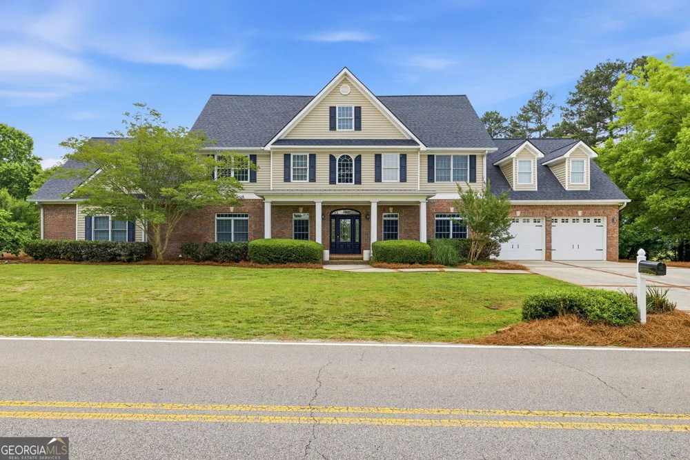 4337 Mountain View RD Oakwood, GA 30566