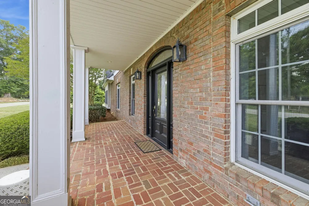 4337 Mountain View RD Oakwood, GA 30566