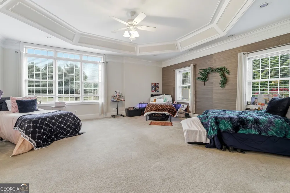 4337 Mountain View RD Oakwood, GA 30566