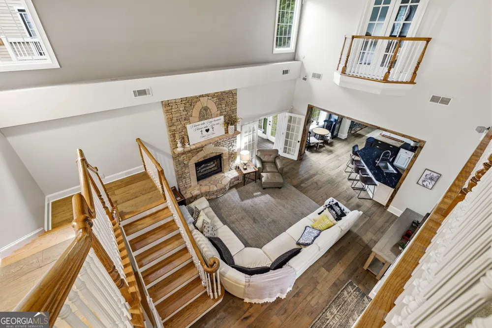 4337 Mountain View RD Oakwood, GA 30566