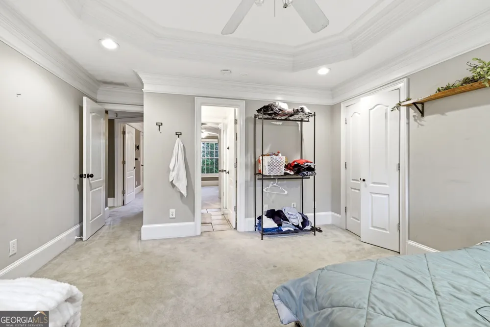 4337 Mountain View RD Oakwood, GA 30566