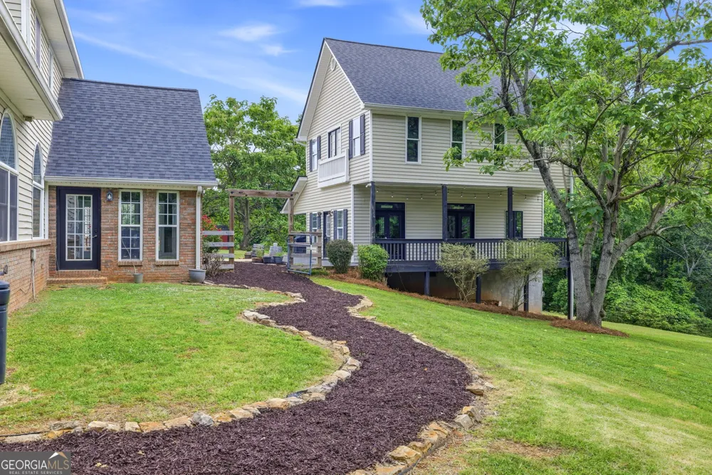 4337 Mountain View RD Oakwood, GA 30566