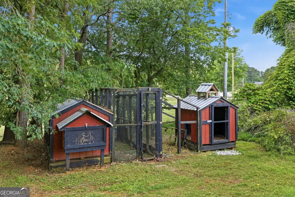 4337 Mountain View RD Oakwood, GA 30566