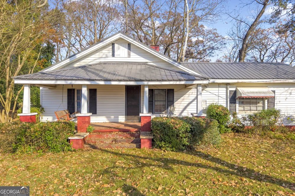 1898 Sandy Cross RD Royston, GA 30662