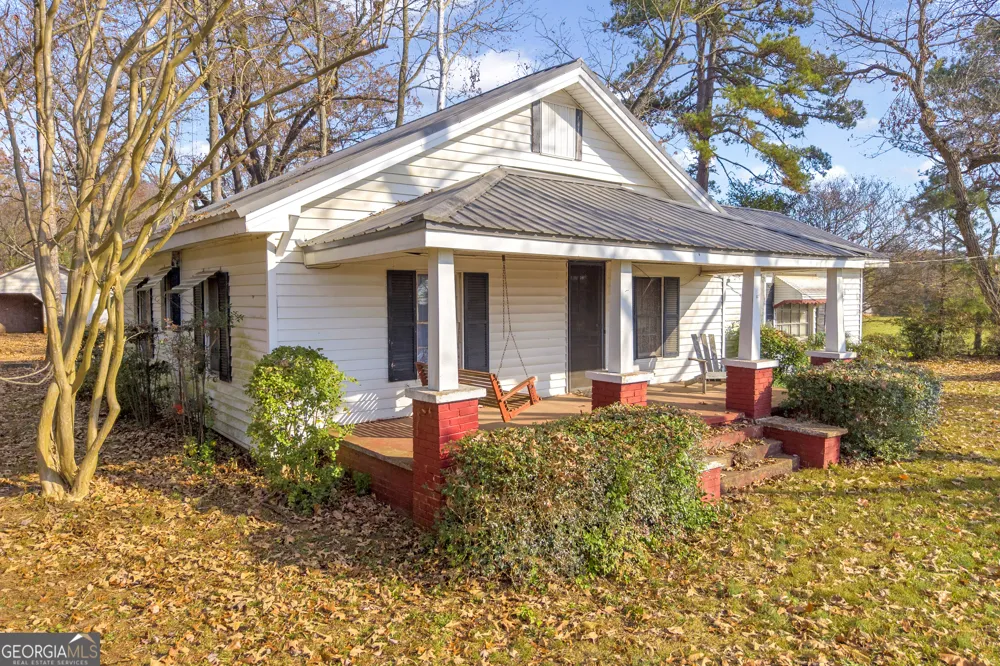 1898 Sandy Cross RD Royston, GA 30662