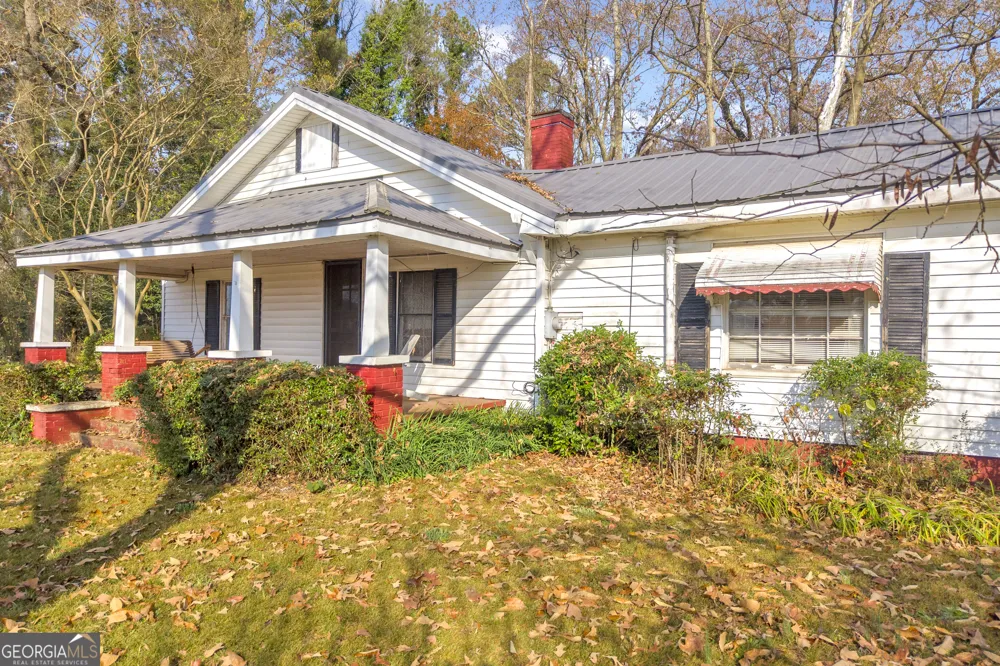 1898 Sandy Cross RD Royston, GA 30662