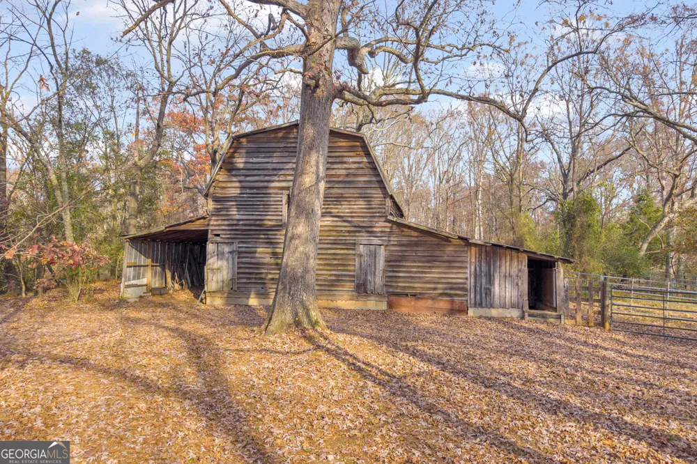 1898 Sandy Cross RD Royston, GA 30662